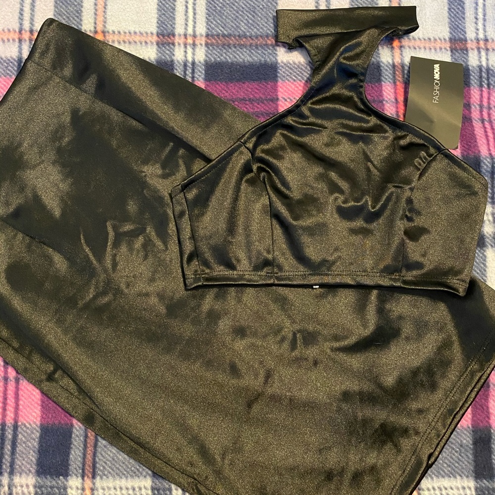 Two piece set